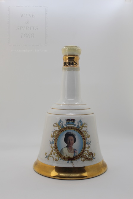 Bell's Scotch Whisky Anniversary Queen Elizabeth II Ceramic Deca